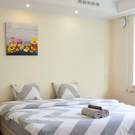 Sunny Studio With Parking, Self-Check-In & Wi-Fi Tallinn Exterior foto